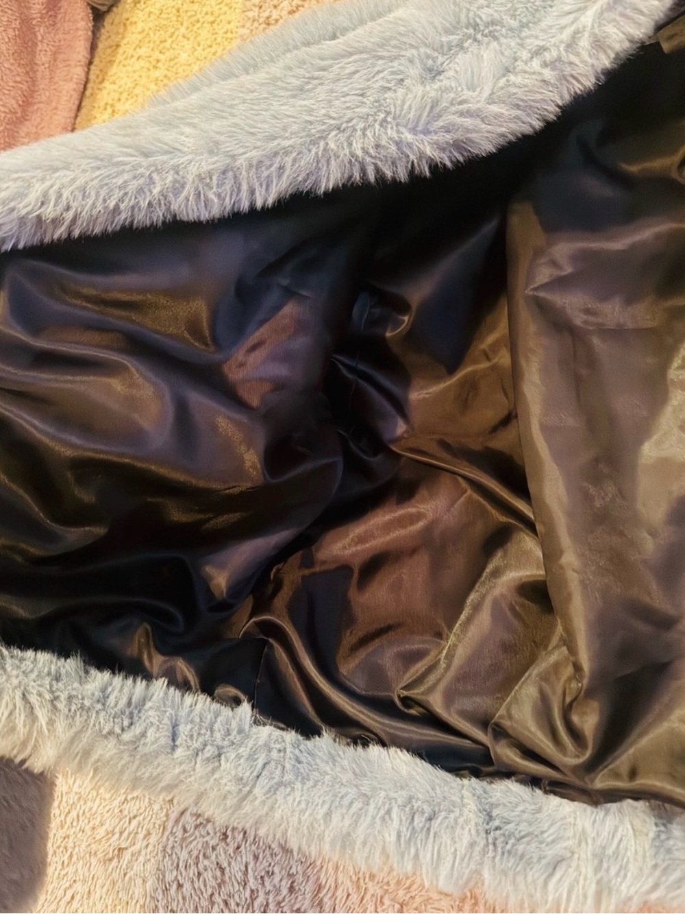 Plush Faux Fur Jacket in Baby Blue - Picture 4 of 5